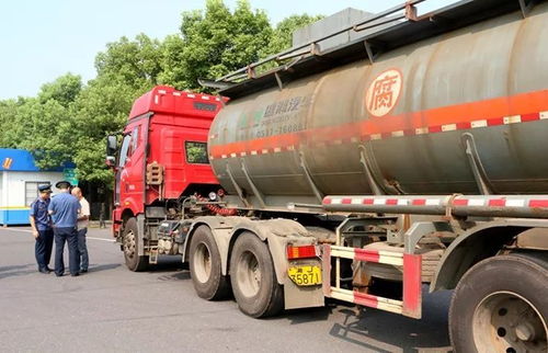 嚴(yán)管重罰，湘潭市道路運(yùn)輸管理處推進(jìn)隱患清零的集裝箱道路運(yùn)輸管理方法